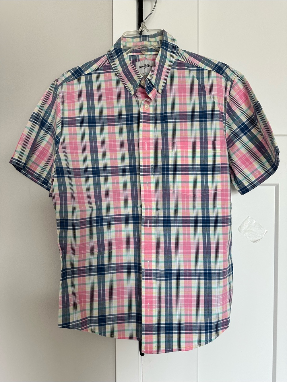 Goodfellow & Co Pink and Navy Plaid Short-Sleeve Button-Down Shirt